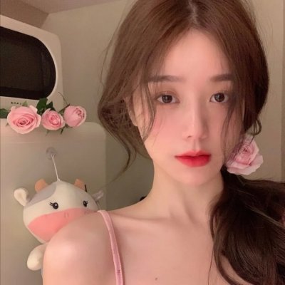 他们在沙漠中灌溉